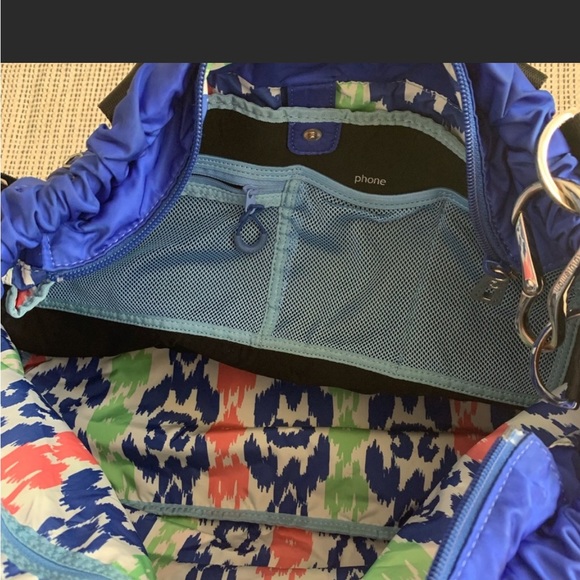 Lululemon Blue extra large Gym / Yoga Bag vivid blue, big logo, lots of pockets - Picture 6 of 6